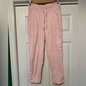 Lululemon Dance Studio Cropped Pants!